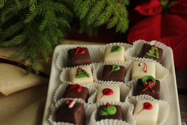 IMG_1870 petit fours bakery